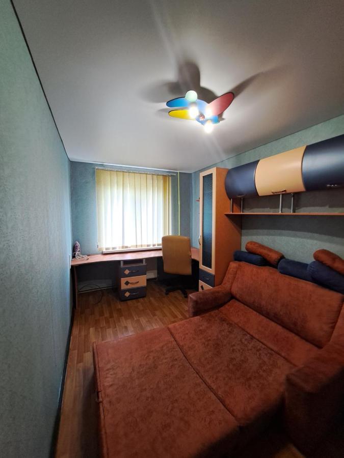 Трёхкомнатные Апартаменты Kryvyi Rih Exterior foto